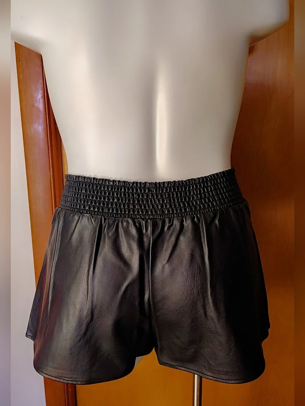 🖤Free People NWT Faux Vegan Leather Skort with Pockets Size L🖤